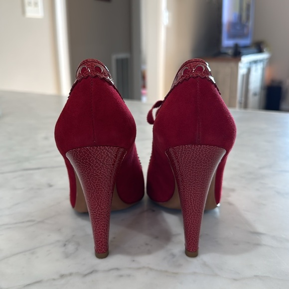 Authentic Moschino Red Suede Lace Up Bootie - Picture 5 of 12